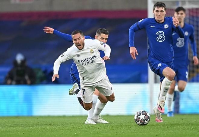 易中挥手告 易中挥手告