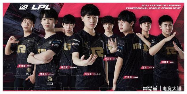 高强听牌时 高强听牌时