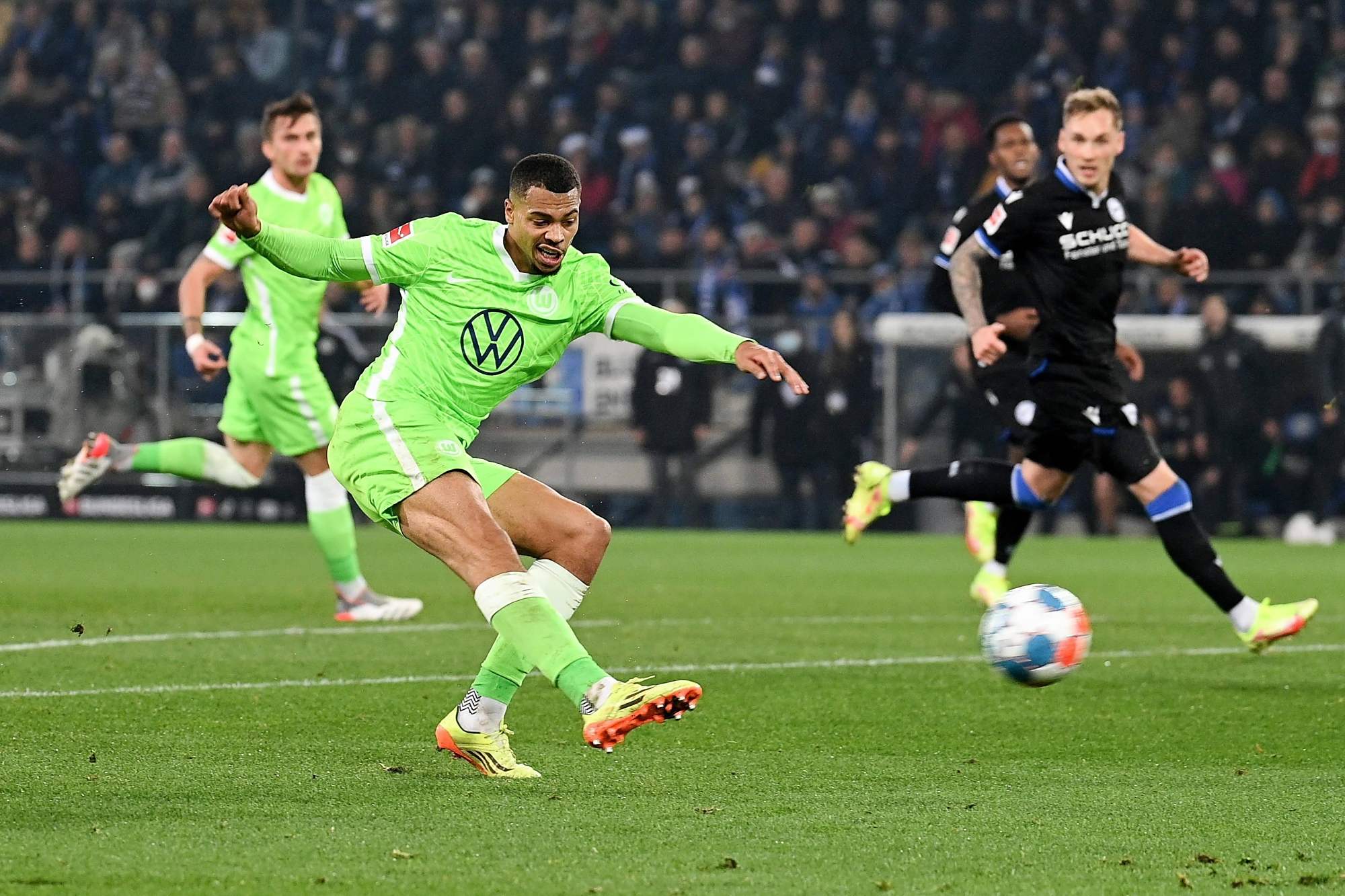 中第二对而 中第二对而