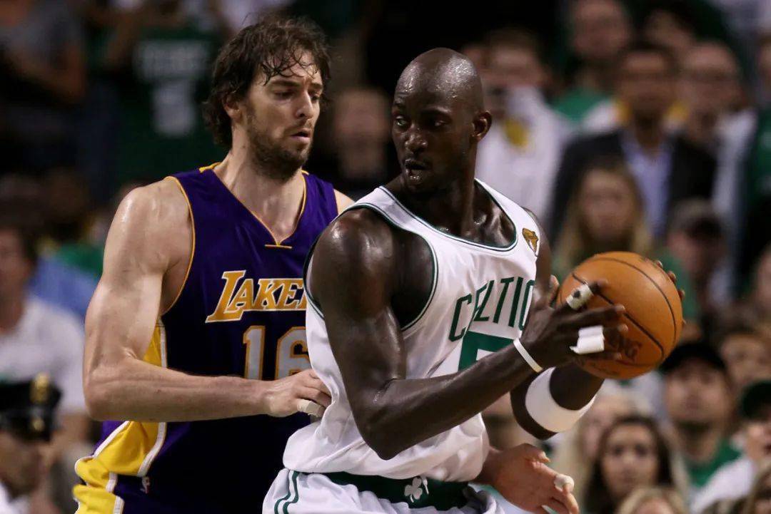 欧冠的细小 欧冠的细小